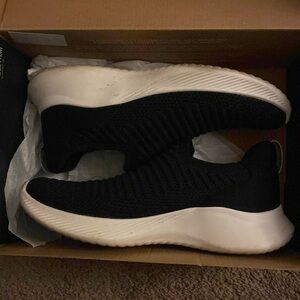 Naturalizer Elite comfort slip on sneaker size 7.5 black